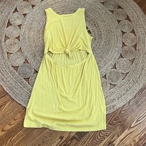 Yellow dress